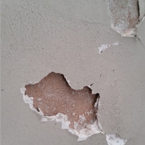 zout schade muur los